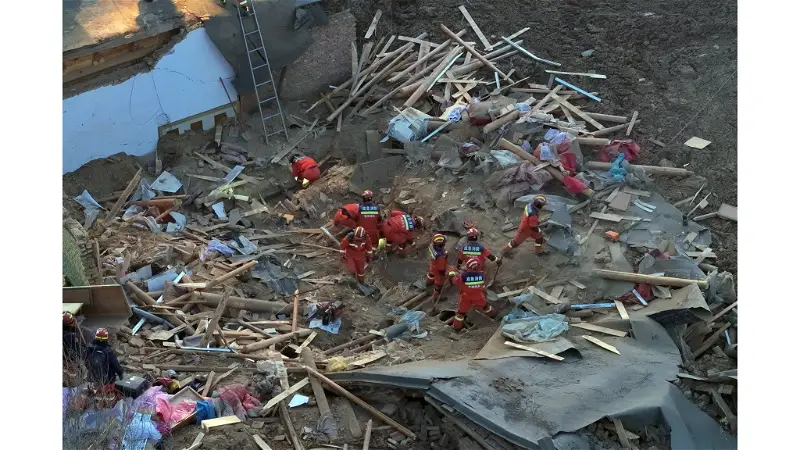 At least 126 dead in northwest China earthquake