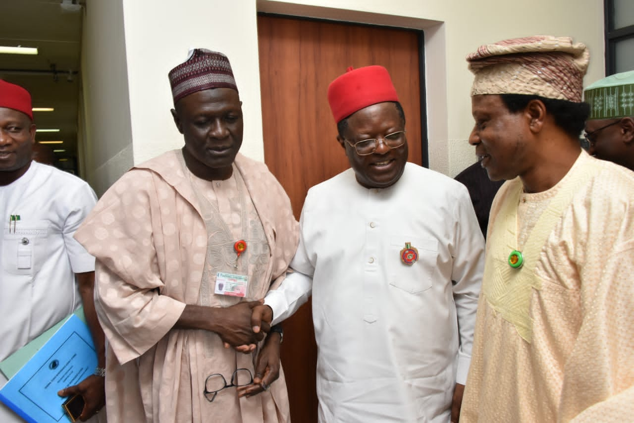 PHOTO NEWS AS  Minister Of Works,  Sen. Engr Nweze David Umahi leads the management of FERMA to National Assembly for 2024 Budget Defence