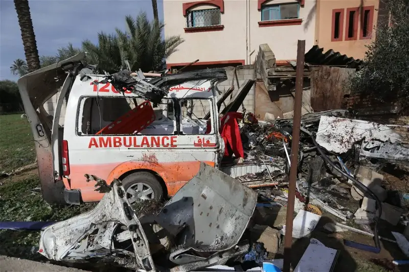 Israel denies bombing Gaza ambulance, killing medics