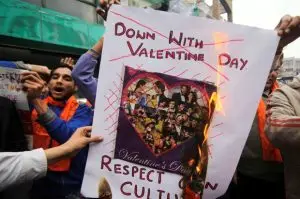 Countries where Valentine’s Day  celebrations May Land You In Jail